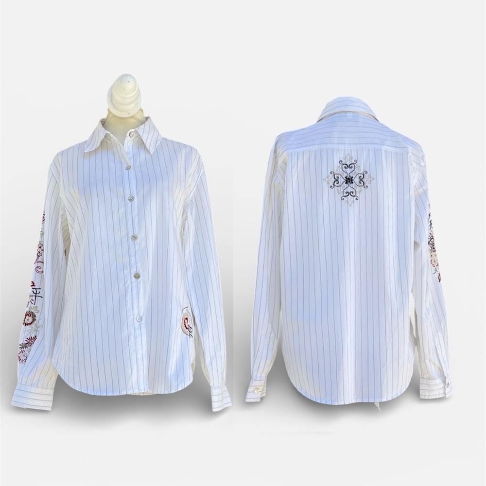 Chico’s Pinstriped Embroidered Button Front Blouse in White Size 1 (US 8)
